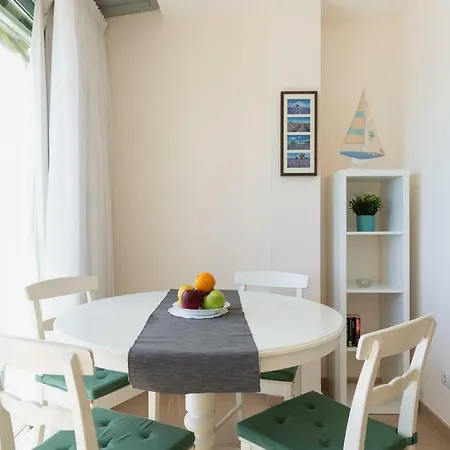 Front Line With Terrace By Canariasgetaway * لاس بالماس دي غران كاناريا
